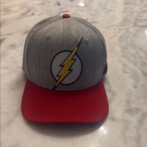 DC Comics Flash Gray and Red Cap